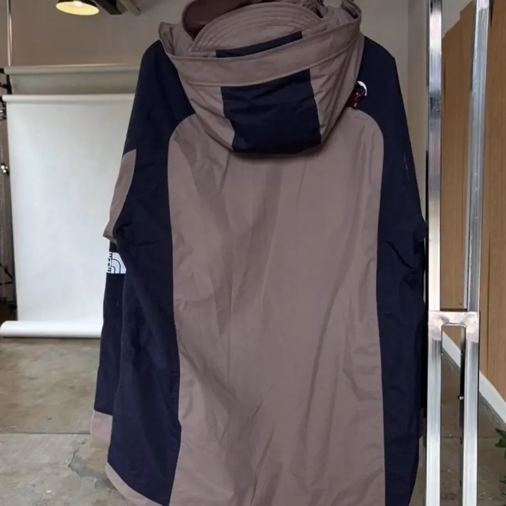 The North Face D2 Utility Super Besar Jacket. Brown & Navy Size Large